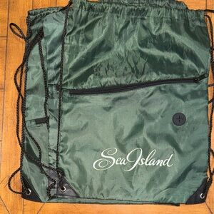 Green Drawstring Backpack with Front Zip Pocket